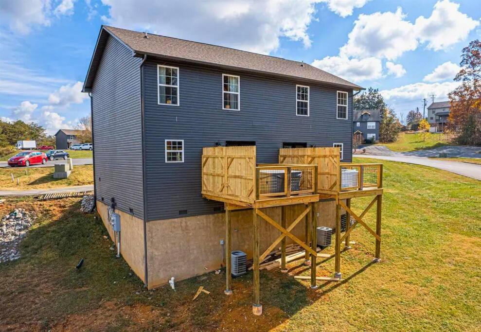 Willow Trace: Family Retreat, Hot Tub, Gaming! Pigeon Forge Exteriér fotografie
